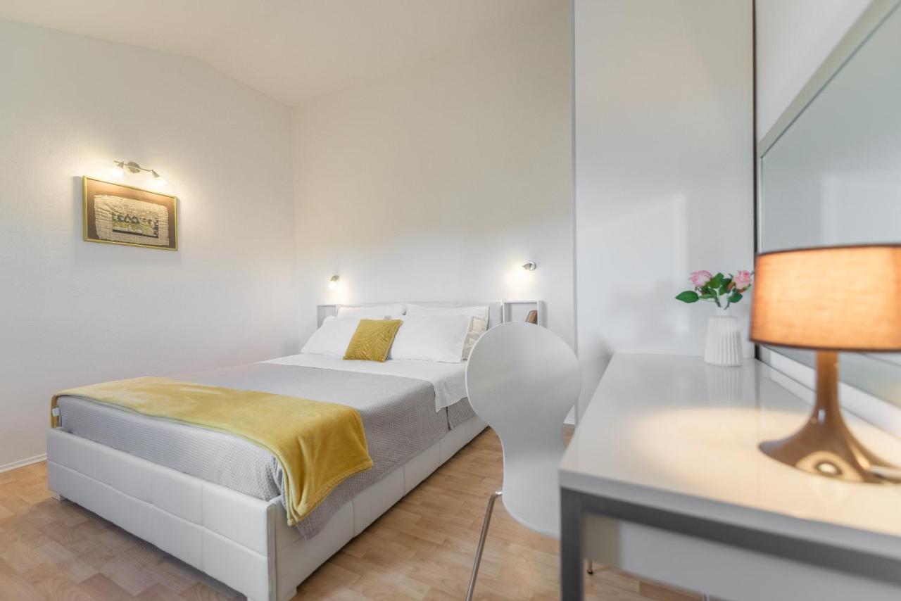 Apartments Maria 쿠클리차 외부 사진