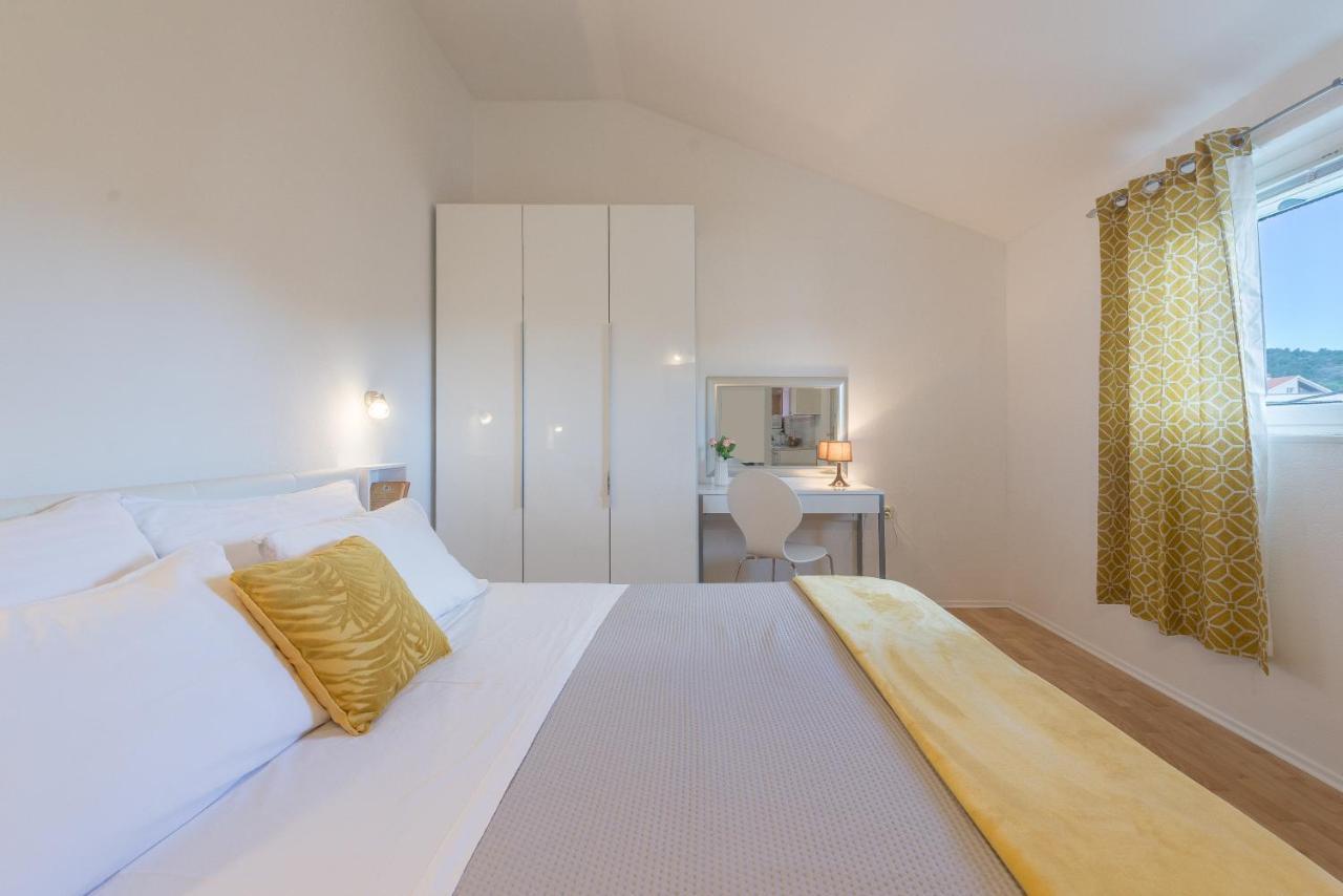 Apartments Maria 쿠클리차 외부 사진